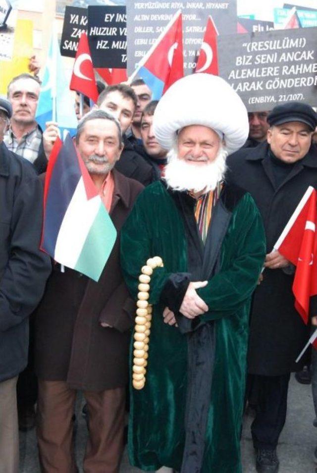 Temsili Nasreddin Hoca'dan Barış Çağrısı