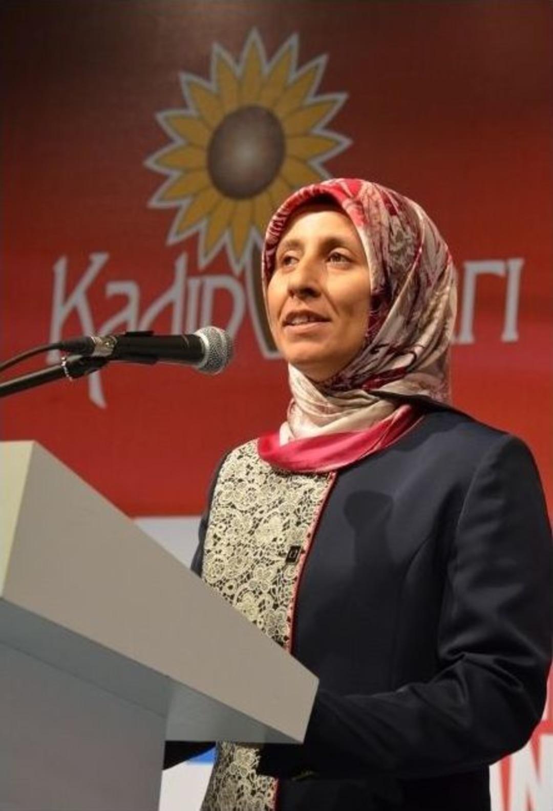 Ak Parti İl Kadın Kolları 4. Olağan Kongresi Yapıldı