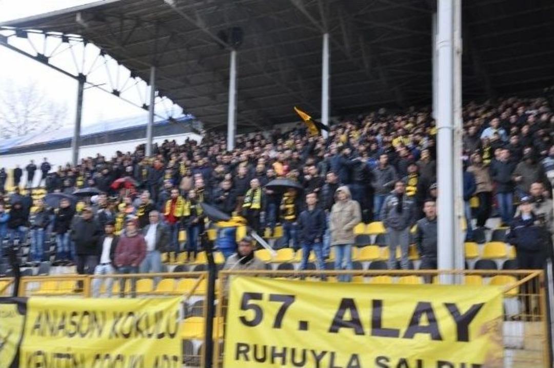 Erg&uuml;n Penpe, Yabancı Sınırlamasının Kalkmasına Sıcak Bakmıyor