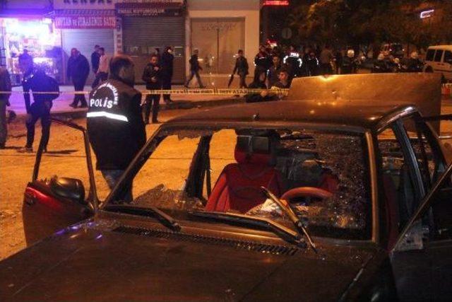 Çalınıp Zarar Verilerek Terk Edilen Otomobilde Bomba Paniği