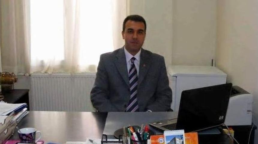 Ad&uuml;&rsquo;n&uuml;n Akademik Başarıları S&uuml;r&uuml;yor