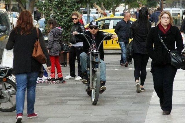 (&ouml;zel Haber) Adanalı Hip Hop&ccedil;unun Oynadığı Reklam Filmi 1 Milyon İzlendi 2