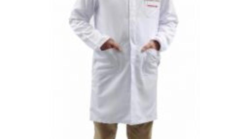 Sigarayı Deneyen &Uuml;&ccedil; Kişiden Biri Bağımlı Oluyor