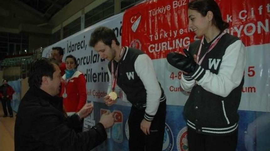T&uuml;rkiye Curling Karışık &Ccedil;iftler Şampiyonası Erzurum&rsquo;da Yapıldı