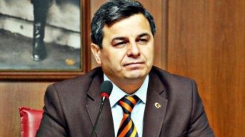 Başkan T&uuml;re, Savunma Topunun &Ccedil;alınmasını Kınadı