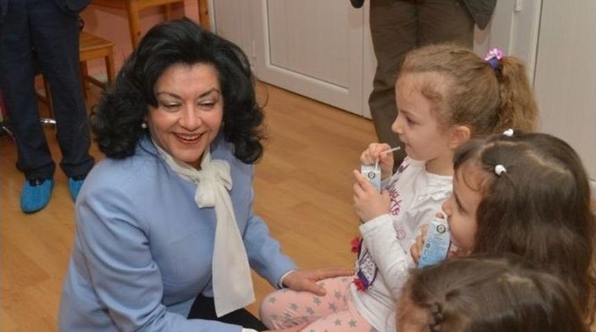 Kırklareli&rsquo;de &Ouml;ğrenciler S&uuml;tlerine Kavuştu