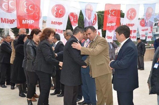 Mhp ‘erkek Egemen’ Parti Görünümünden Kurtarılıyor