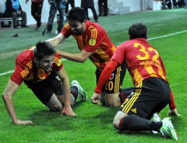 Kupa 2 Lider Beşiktaş'la Kayserispor Karşılaşacak