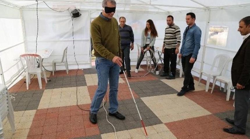 Mezitli Belediyesi&rsquo;nden &lsquo;karanlık &Ccedil;adır&rsquo; Etkinliği