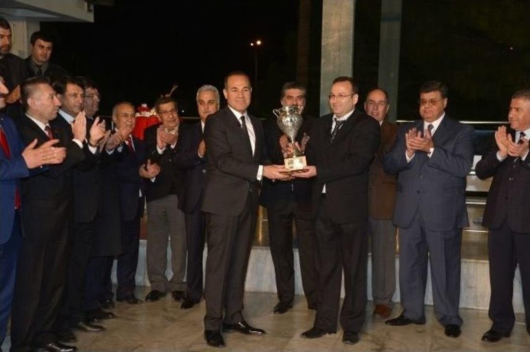 Adana B&uuml;y&uuml;kşehir Belediye Başkanlığı Koşusu Yapıldı