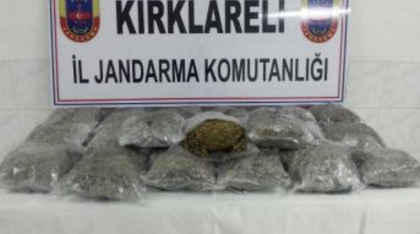 L&uuml;leburgaz&rsquo;Da Otomobilde 11 Kilo Esrar, 3 G&ouml;zaltı