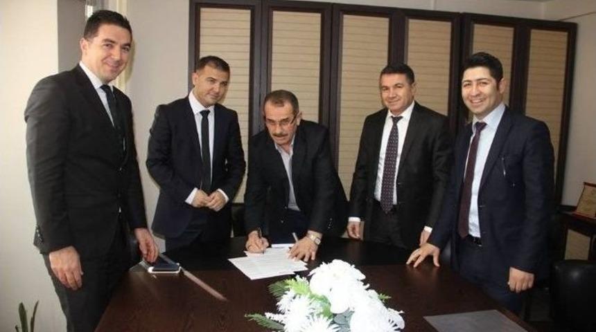 &Ccedil;erkezk&ouml;y&rsquo;de Esnafa Faizsiz Kredi İmkanı