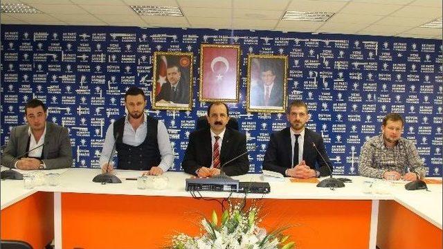 Gen&ccedil;lik Kolları İl&ccedil;e Başkanları Toplantısı 1