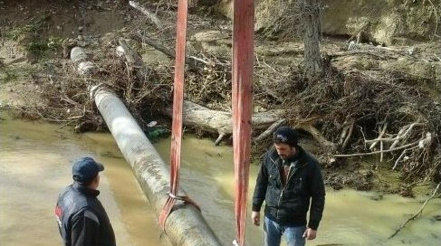 Lodos Ana İsale Hattını Kopardı