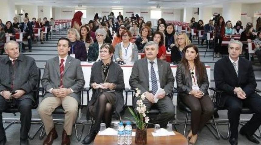 Er&uuml;'de Hemşirelik Kursu