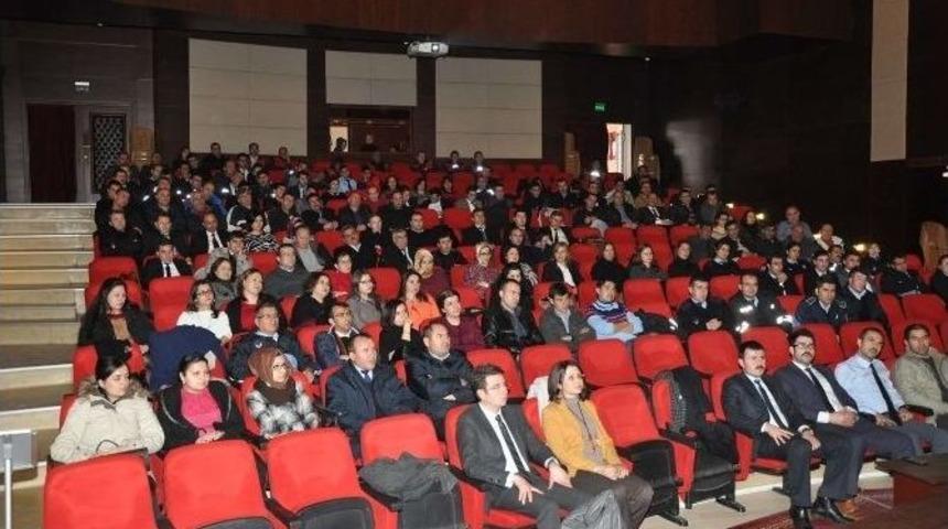 Uşak Belediyesi&rsquo;nden İletişim Ve Motivasyon Eğitimi