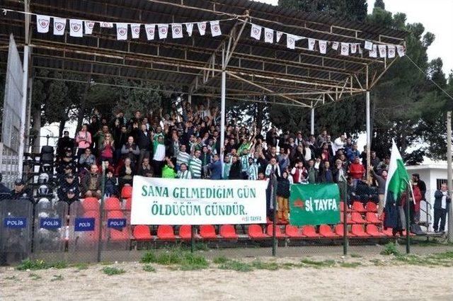 Bodrumspor Taraftarları Tribünü Renklendirdi