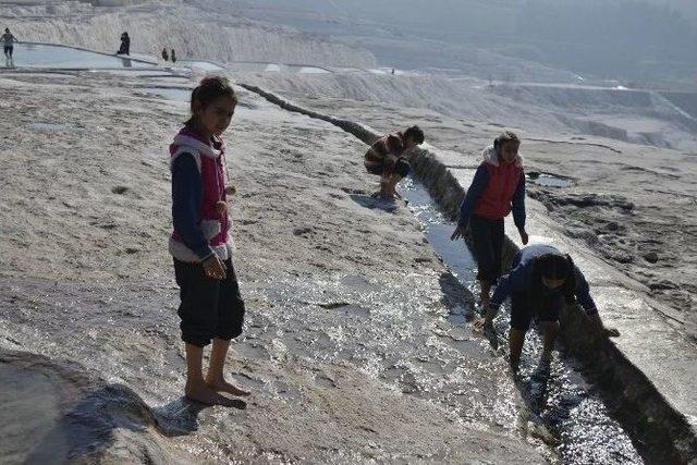 5 Bin Öğrenci Pamukkale’yi Gezecek