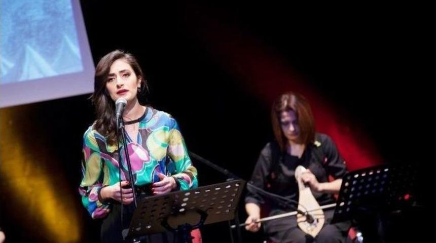 Doğu İle Batı M&uuml;ziği Aynı Sahnede Buluştu