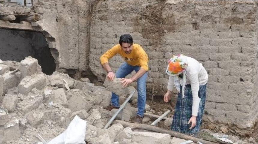 Yeni Evli &Ccedil;iftin Sıcak Yuva Hayali Yıkıldı