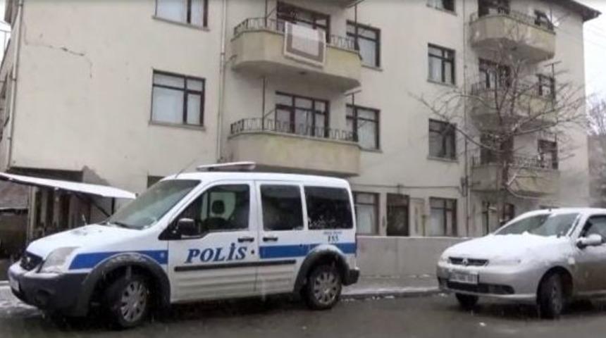 Karbonmonoksit Gazından Etkilenen Adamı Komşuları Kurtardı