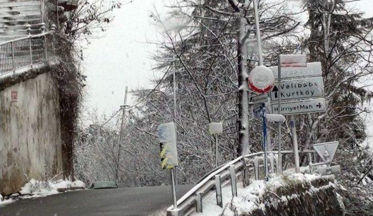 Kar Yağışı Anadolu Yakasında Etkili Oluyor G3