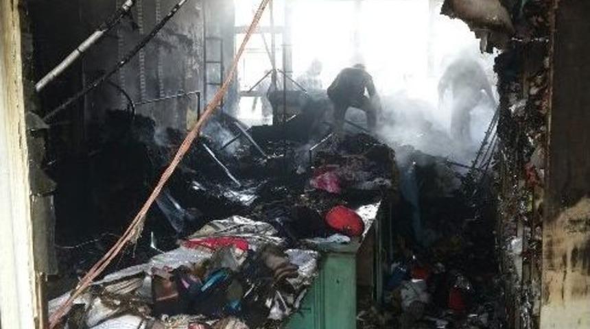 Tuhafiye D&uuml;kkanında Yangın