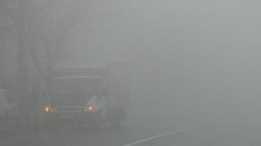 Mardin&rsquo;de Yoğun Sis Hayatı Olumsuz Etkiledi