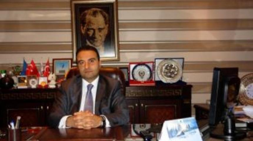 G&ouml;lbaşı Kaymakamı Ali Edip Budan Istifa Etti