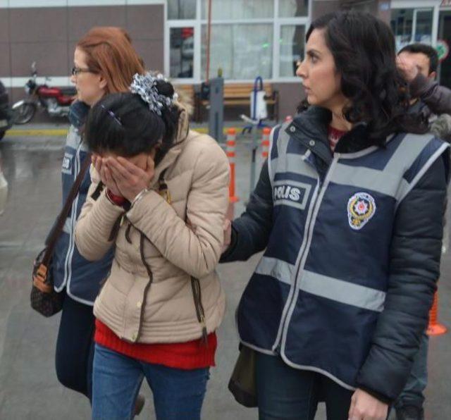 İnternet Fuhuş Şebekesine Operasyon: 15 Gözaltı