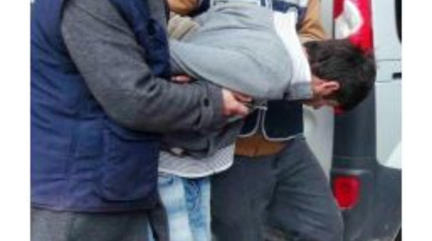 Kayınvalidesini &Ouml;ld&uuml;r&uuml;p, Eşini Yaralayan Ş&uuml;pheli Tutuklandı
