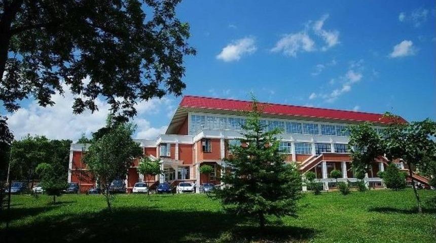 Sa&uuml; Besyo &Ouml;ğretim &Uuml;yesi &Ccedil;etin&rsquo;den Spor İ&ccedil;in &Ouml;neriler