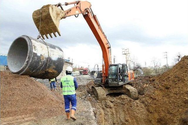 İsu 4 İlçede 35 Kilometre Altyapı Çalışması Yapacak