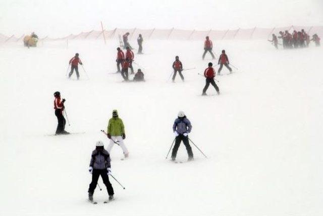 Tipi, Erciyes’Te Ulaşımı Durdurdu