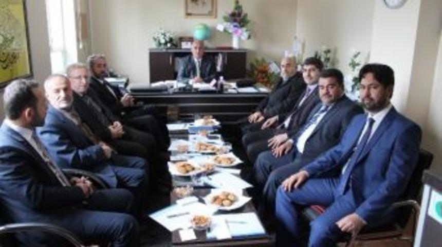 M&uuml;ft&uuml;ler Samsat&rsquo;ta Buluştu