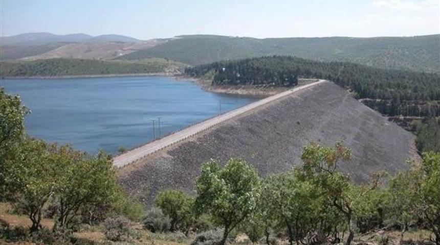 Demirk&ouml;pr&uuml; Barajı&rsquo;nda Su Seviyesi Y&uuml;zde 55&rsquo;e Ulaştı