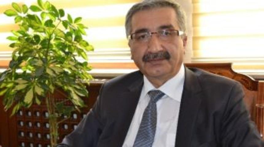 Niğde Valisi Necmeddin Kılı&ccedil;;