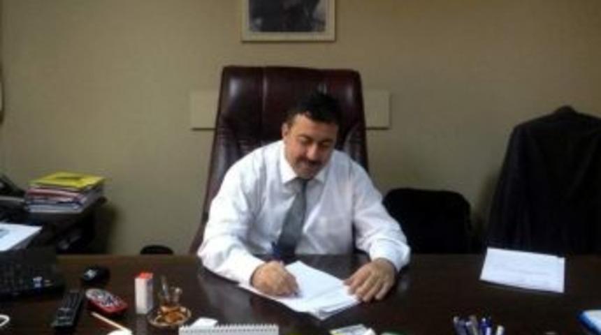 Ali H&uuml;rata, Aday Adaylığı İ&ccedil;in G&ouml;revinden İstifa Etti