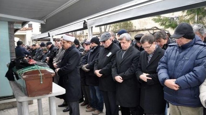 Avukat Hasan Sipahi Toprağa Verildi