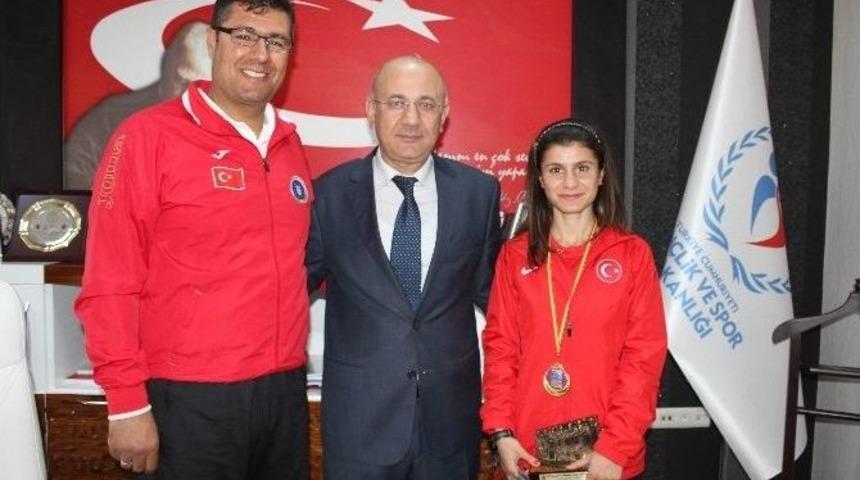 Avrupa Şampiyonundan Ziyaret