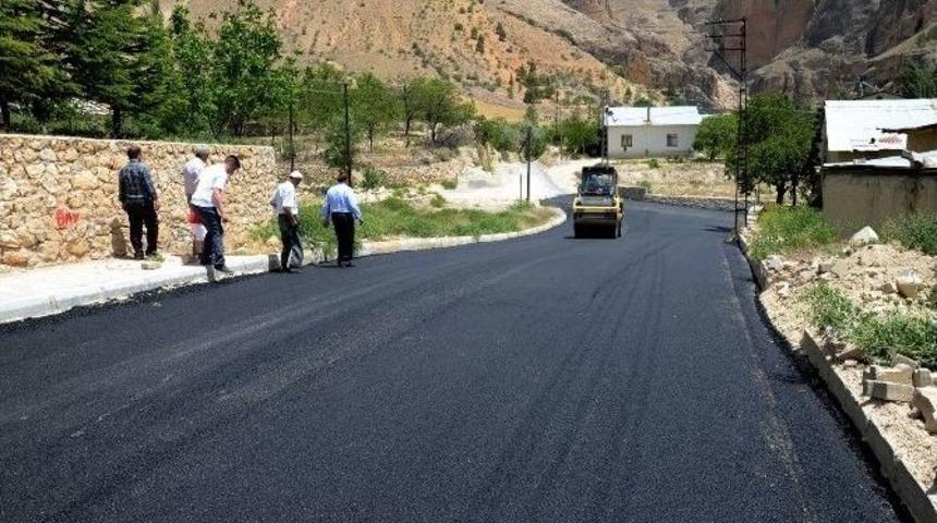 Malatya B&uuml;y&uuml;kşehir Belediyesi 2014 Yılında 700 Bin M2 Sıcak Asfalt Yaptı