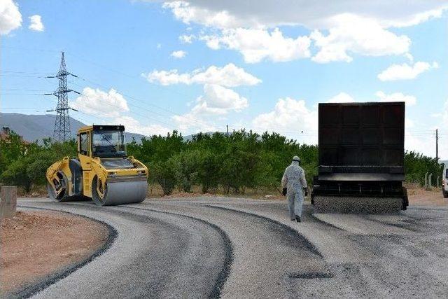 Malatya Büyükşehir Belediyesi 2014 Yılında 700 Bin M2 Sıcak Asfalt Yaptı