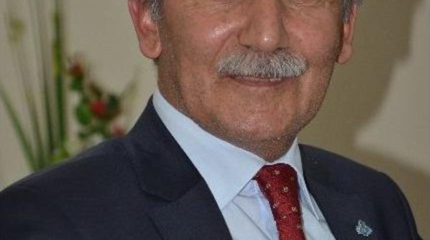 &Ccedil;etinkaya, Milletvekilliği Aday Adaylığı İ&ccedil;in İstifa Etti