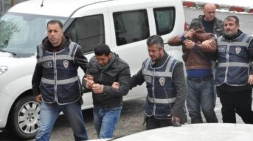 Motorlu Testere Hırsızları Yakalandı