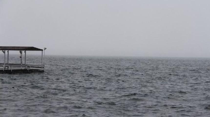 Sapanca G&ouml;l&uuml; Suya Doydu