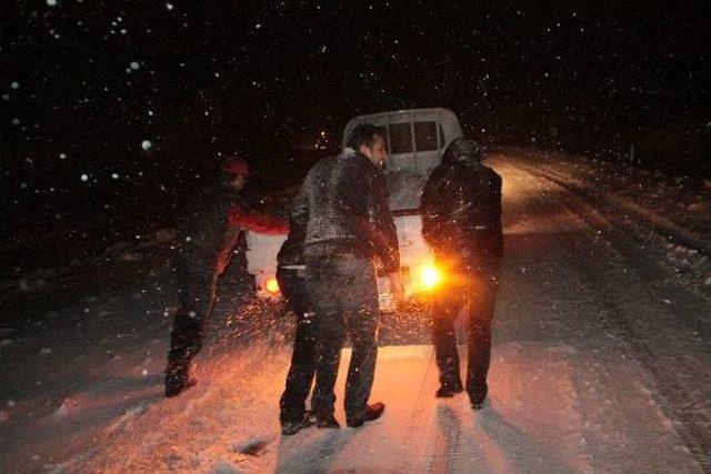 Zonguldak-istanbul Karayoluna Kar Engeli