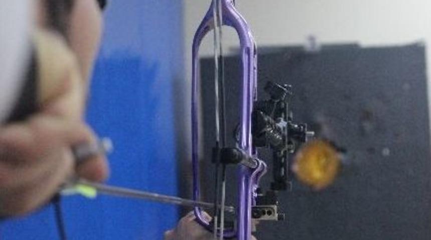 Kayseri Ok&ccedil;uluk Kursunda Şampiyonlar Yetişiyor