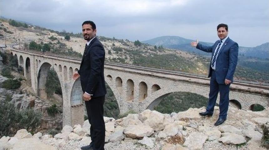 Şirin: "kapıkaya Kanyonu İle Varda K&ouml;pr&uuml;s&uuml; D&uuml;nyanın G&uuml;ndemine Taşınmalı"