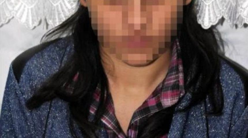 Ailesinin G&ouml;zyaşlarıyla Aradığı Kız Evine D&ouml;nd&uuml;