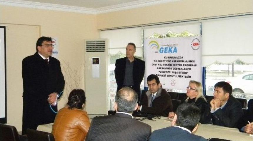 Geka, İdarecilere &ldquo;geleceği İnşa Etmek&rdquo; Eğitimi Veriyor